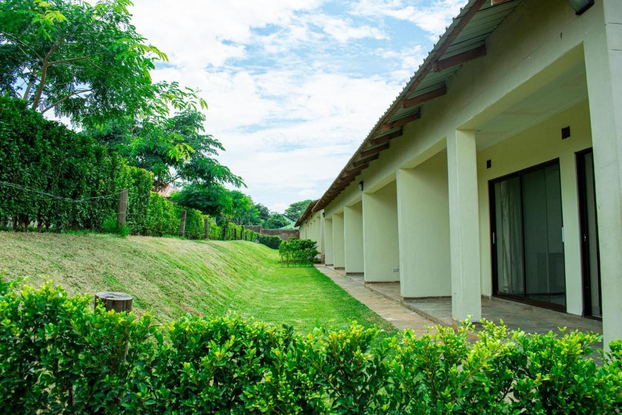 Douglas Lodge & Apartments Lilongwe Eksteriør bilde