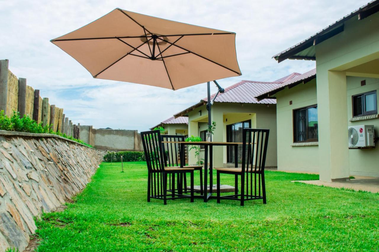 Douglas Lodge & Apartments Lilongwe Eksteriør bilde