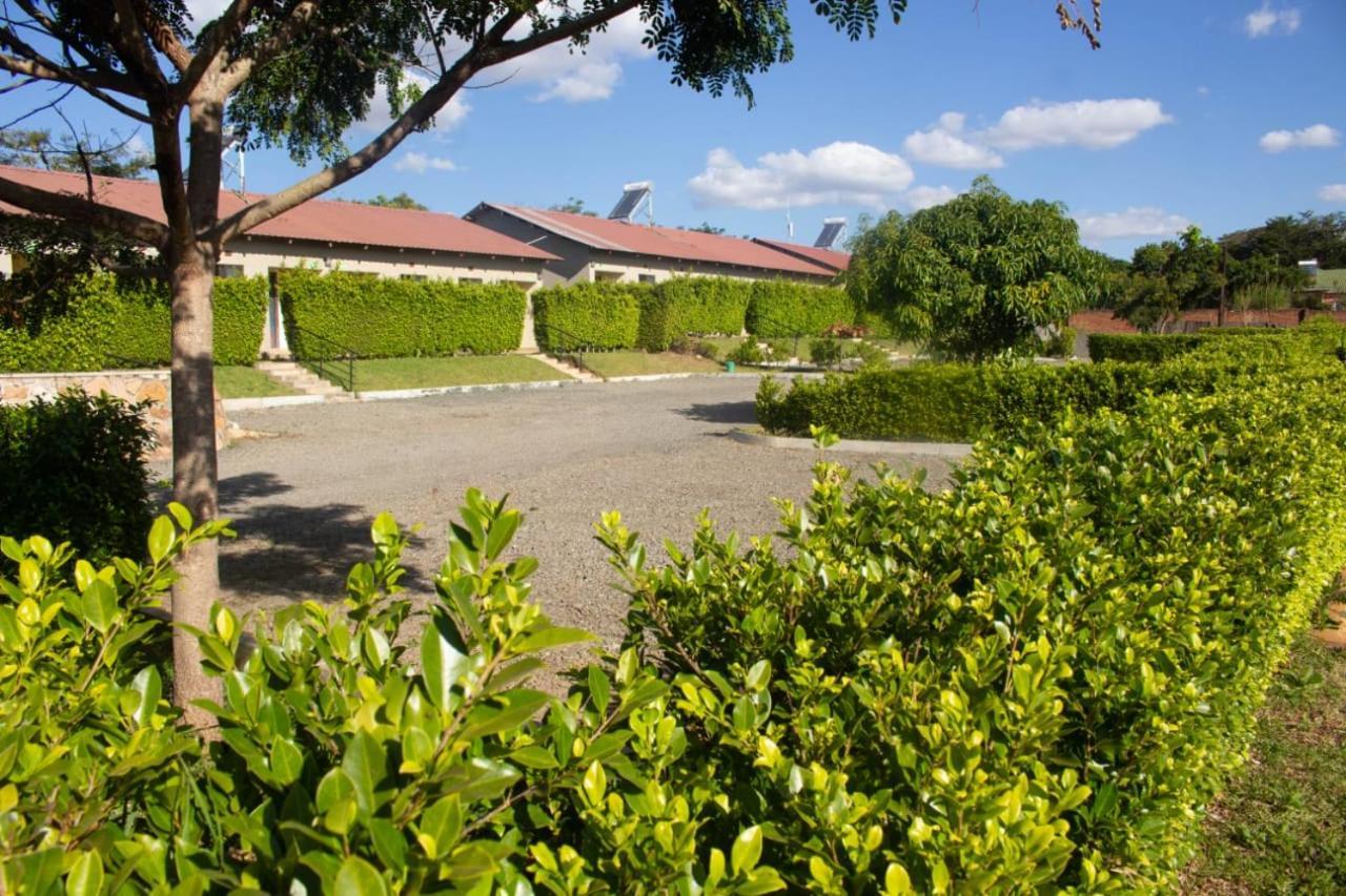 Douglas Lodge & Apartments Lilongwe Eksteriør bilde